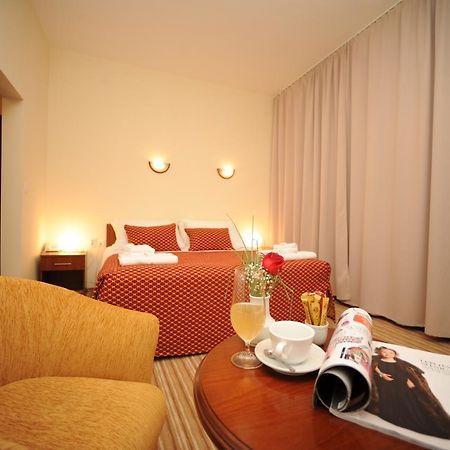 Hotel Shirok Sokak Bitola Esterno foto